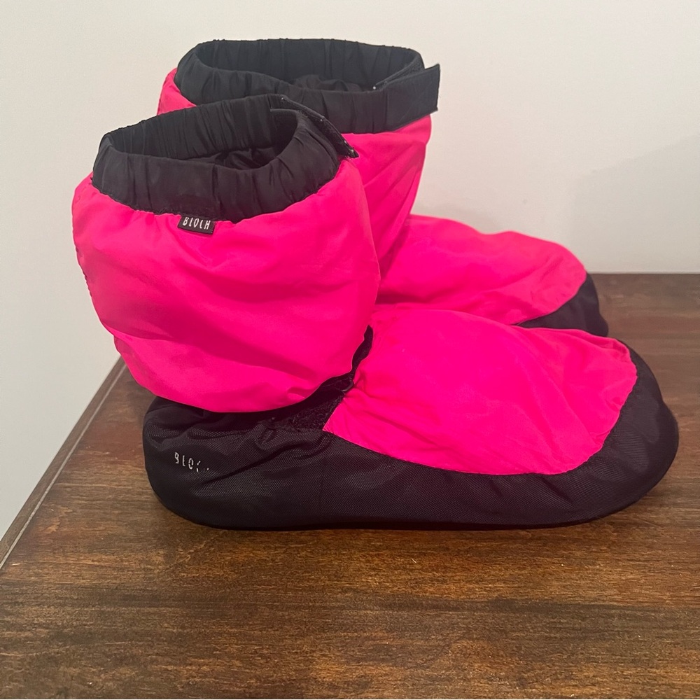 Bloch Women’s Hot Pink Ballet Warm Up Dance Booties Medium Size 7 Linna & Max - Picture 3 of 5